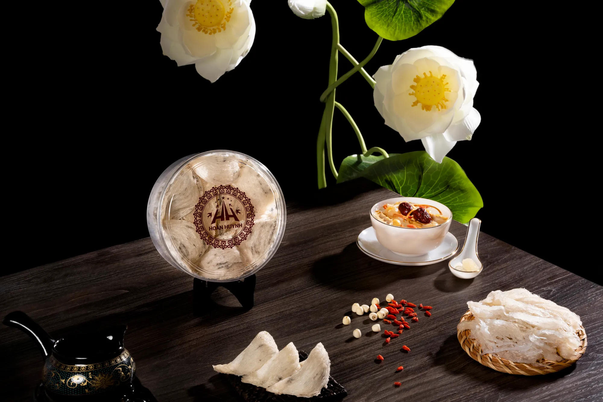 yến thô